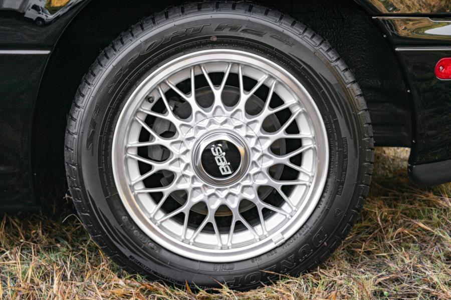 Колеса Mazda Miata Limited Edition (NA) 1993 года  (фото 41 из 121)